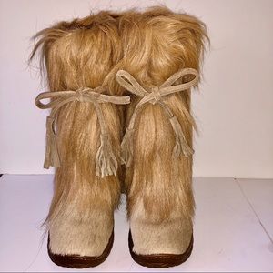Pajar Women's Tassle Tie Goat Hair Boot
